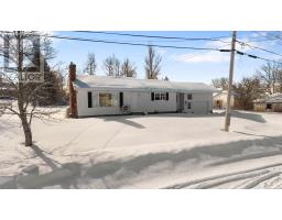 8 Smith Avenue, Springhill, Nova Scotia