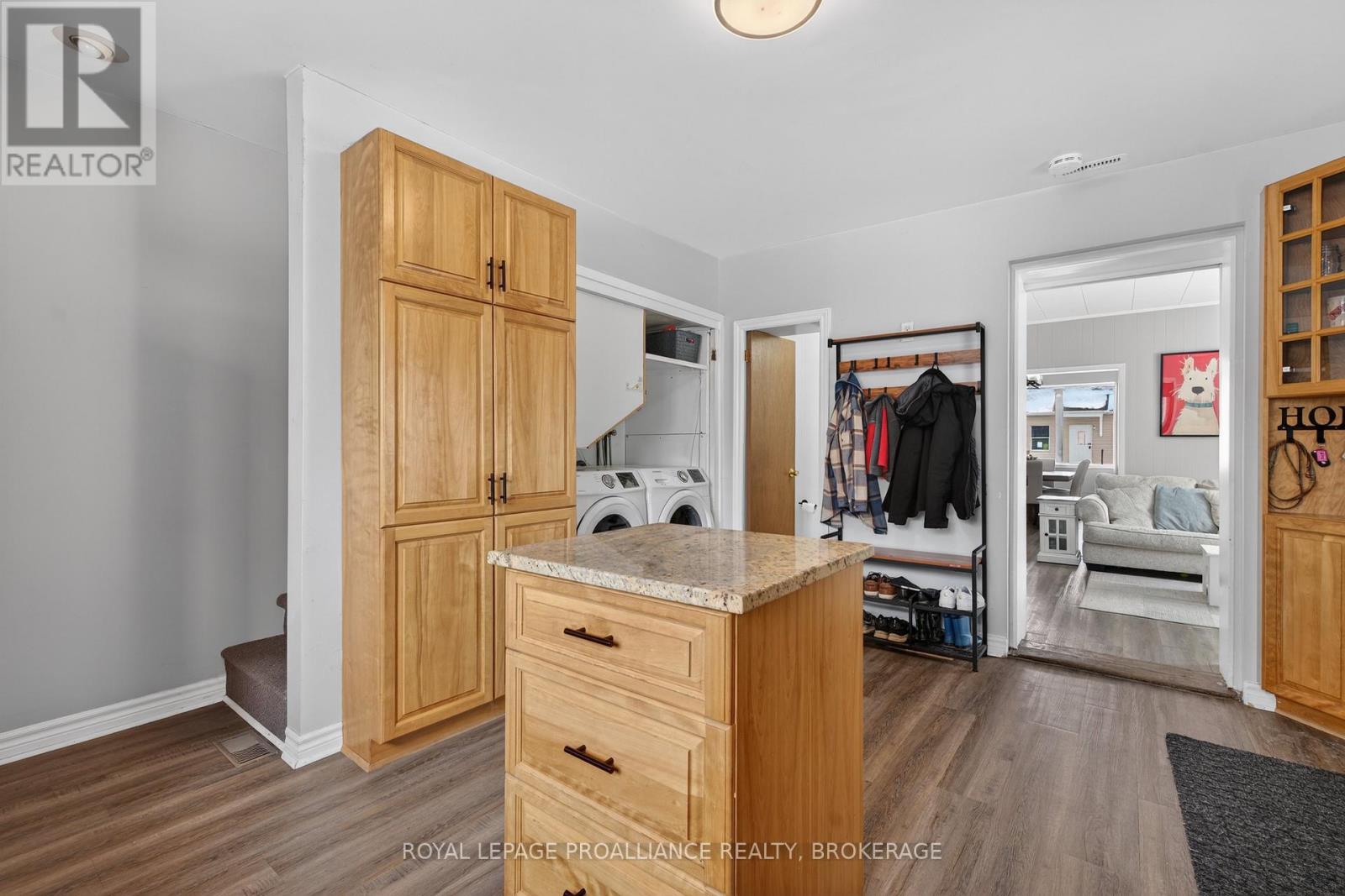 118 East Street E, Greater Napanee, Ontario  K7R 1S6 - Photo 17 - X12943524