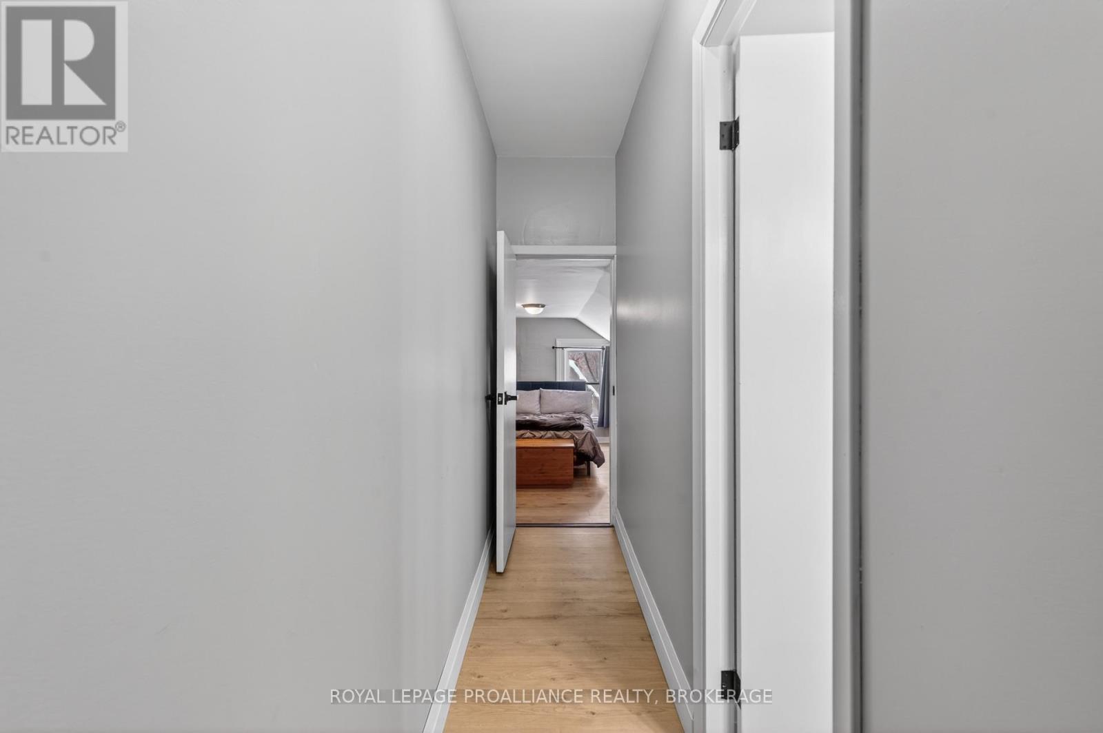 118 East Street E, Greater Napanee, Ontario  K7R 1S6 - Photo 21 - X12943524