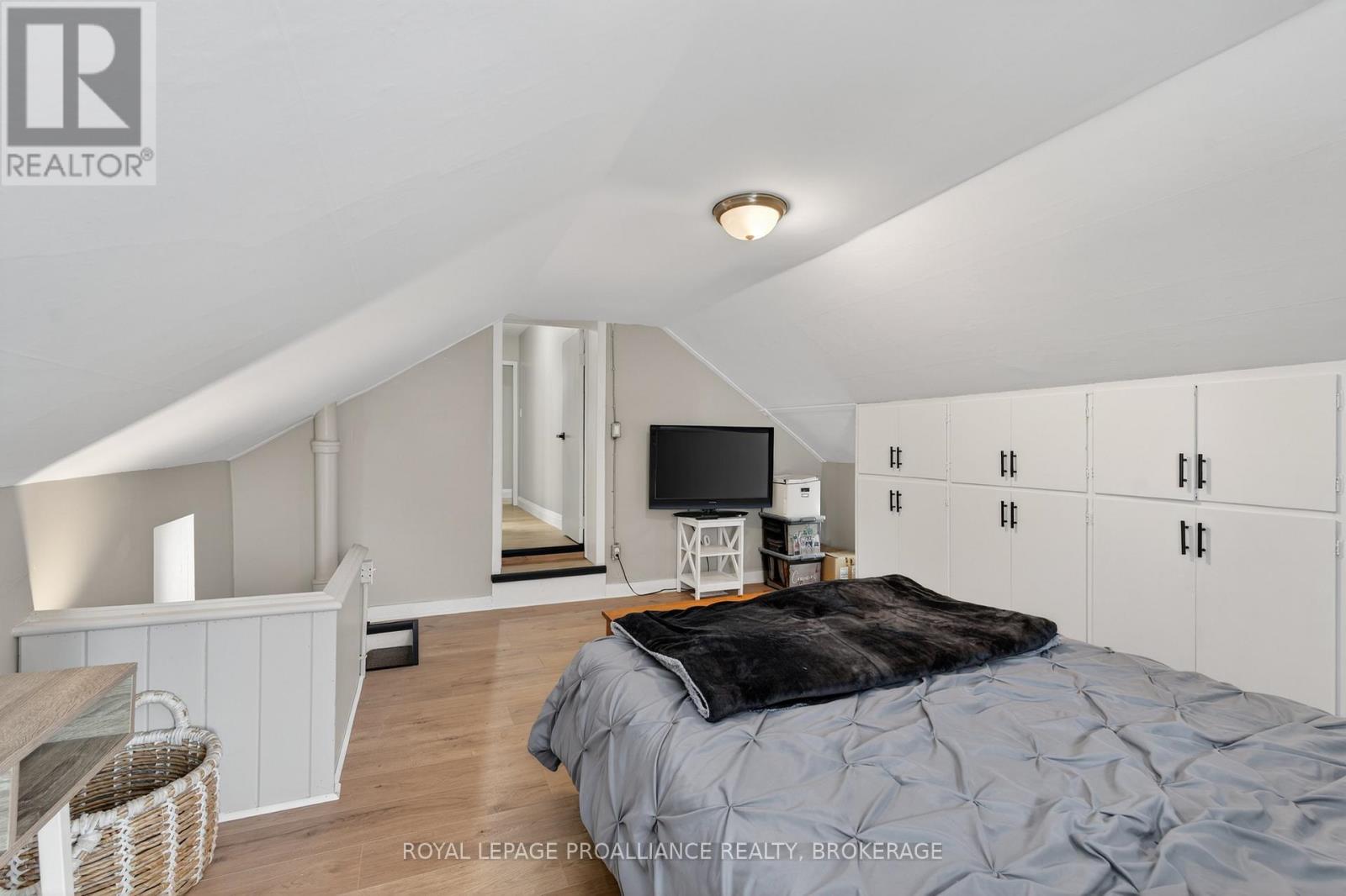 118 East Street E, Greater Napanee, Ontario  K7R 1S6 - Photo 23 - X12943524