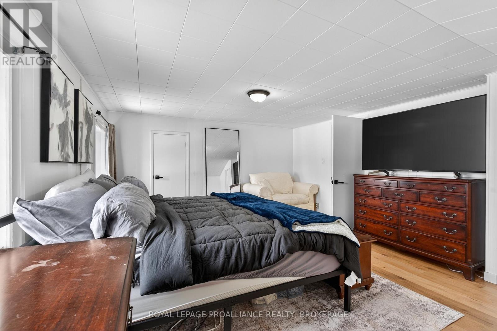 118 East Street E, Greater Napanee, Ontario  K7R 1S6 - Photo 28 - X12943524