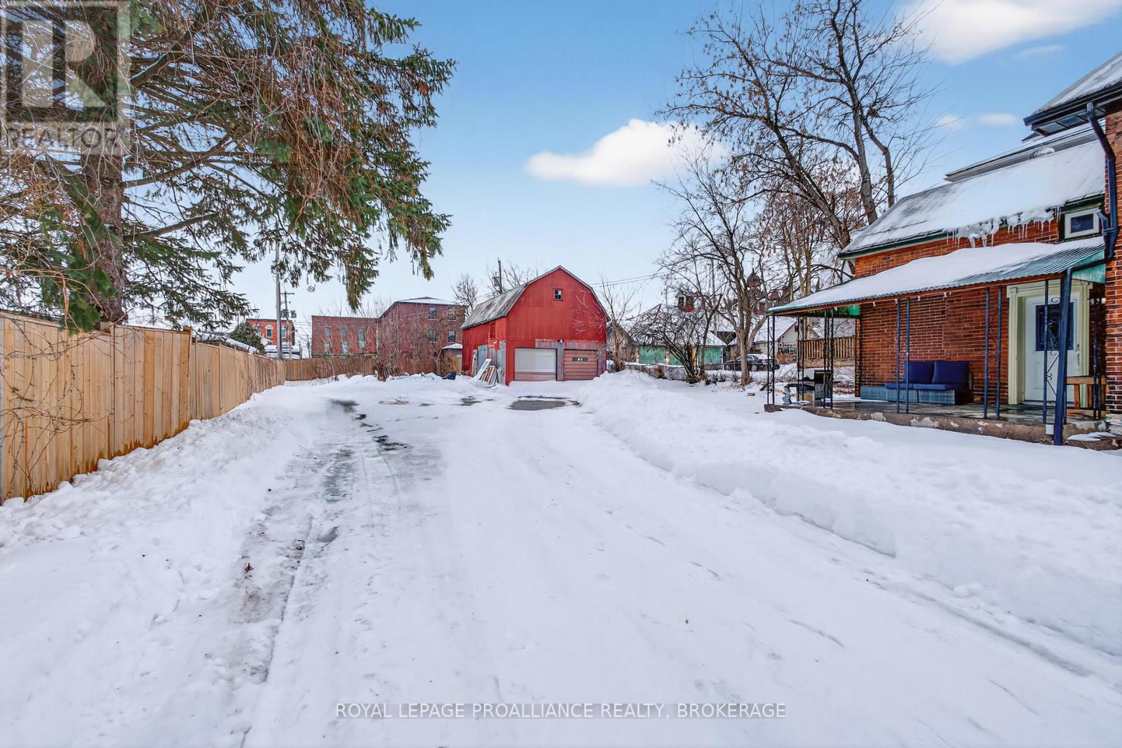 118 East Street E, Greater Napanee, Ontario  K7R 1S6 - Photo 32 - X12943524