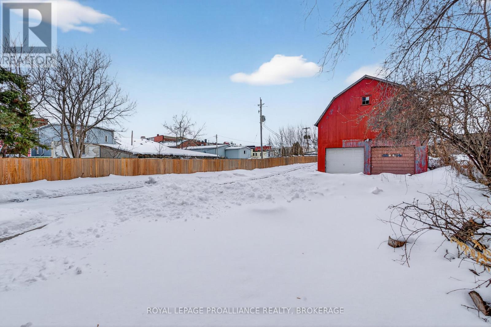 118 East Street E, Greater Napanee, Ontario  K7R 1S6 - Photo 36 - X12943524