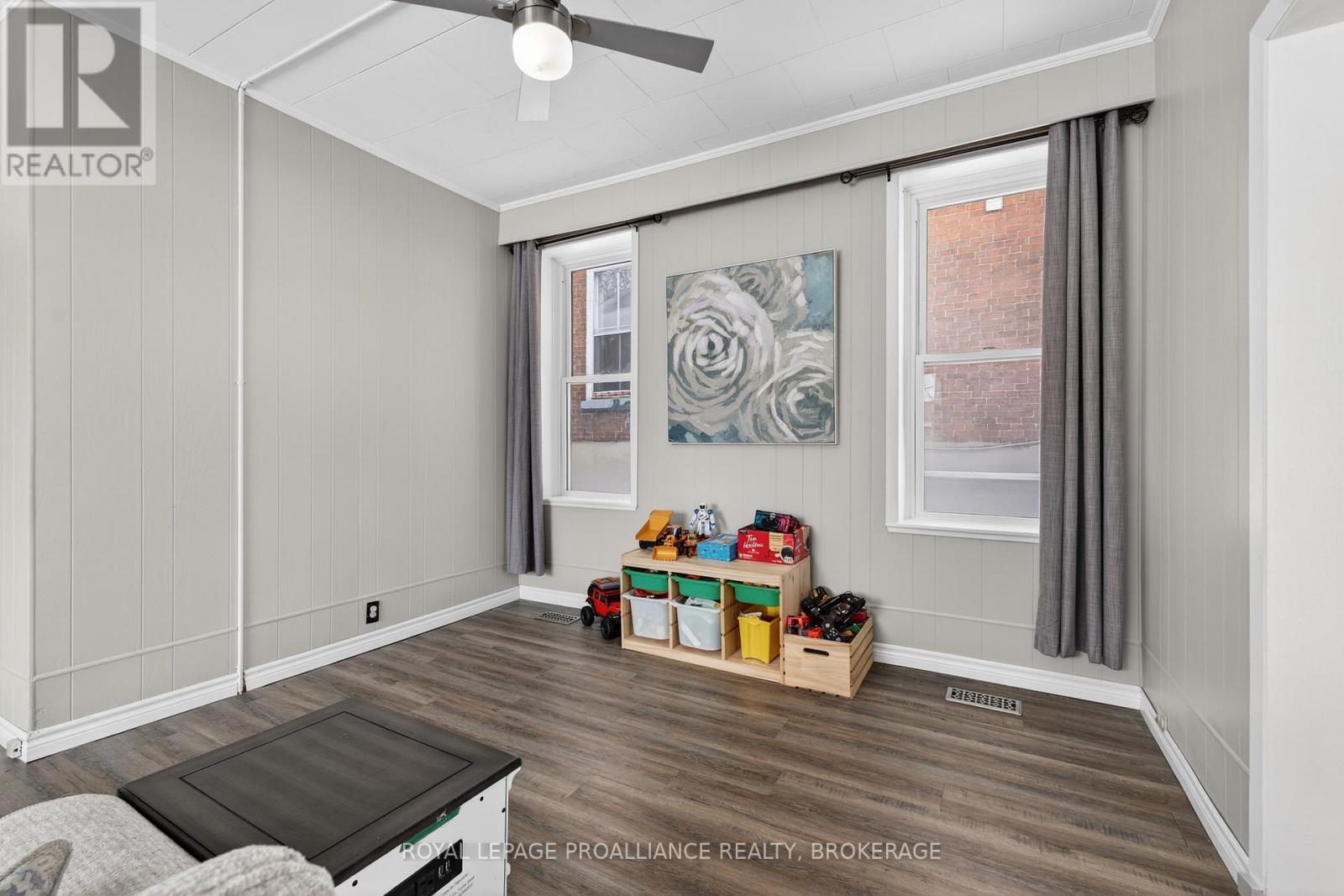 118 East Street E, Greater Napanee, Ontario  K7R 1S6 - Photo 8 - X12943524