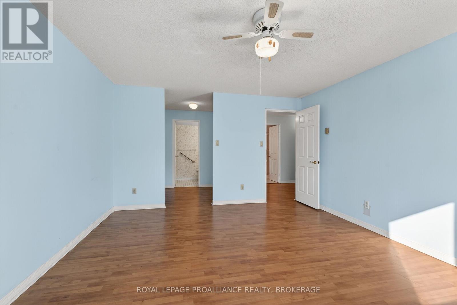 306 - 257 Bath Road, Kingston, Ontario  K7M 7T3 - Photo 21 - X12943550