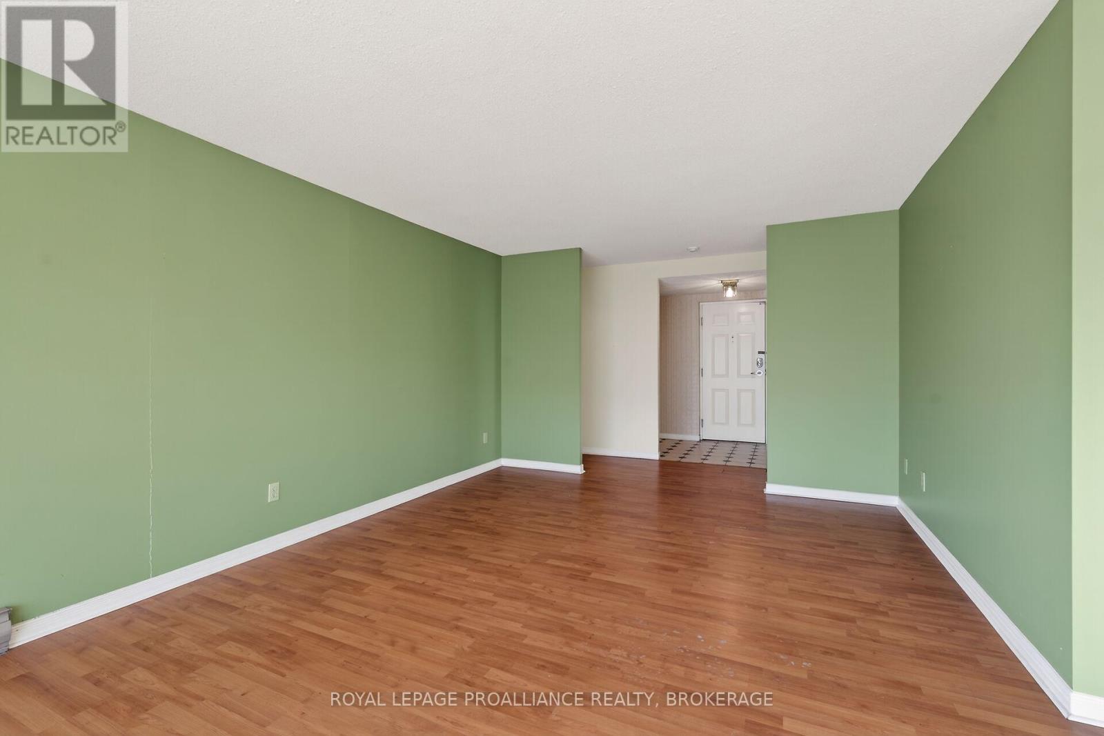 306 - 257 Bath Road, Kingston, Ontario  K7M 7T3 - Photo 4 - X12943550