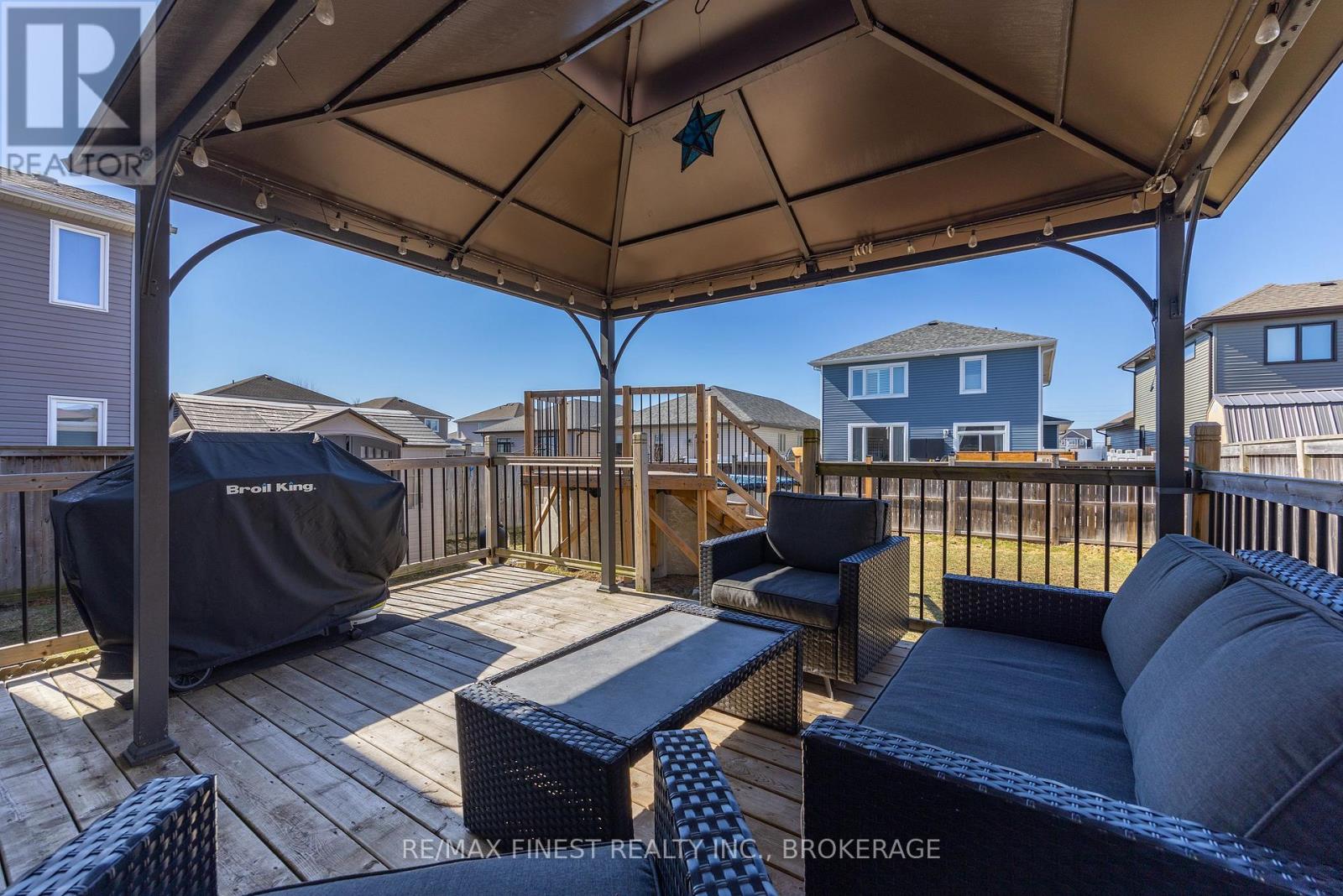 108 Pratt Drive, Loyalist, Ontario  K7N 0A4 - Photo 8 - X12943824