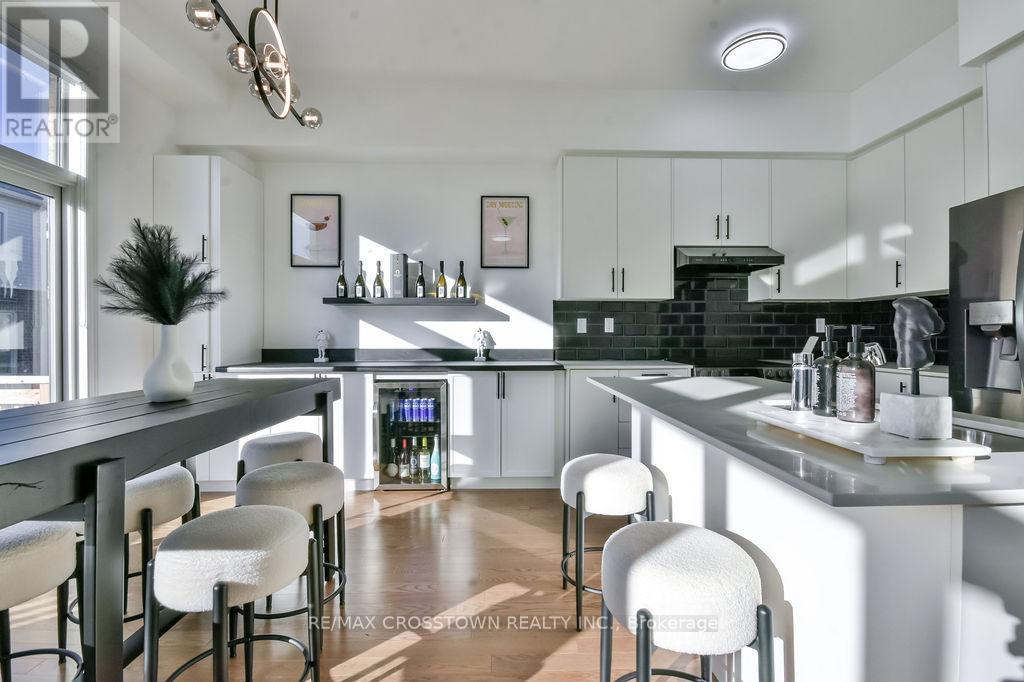 104 Shepherd Drive, Barrie, Ontario  L9S 2Z4 - Photo 17 - S12910302