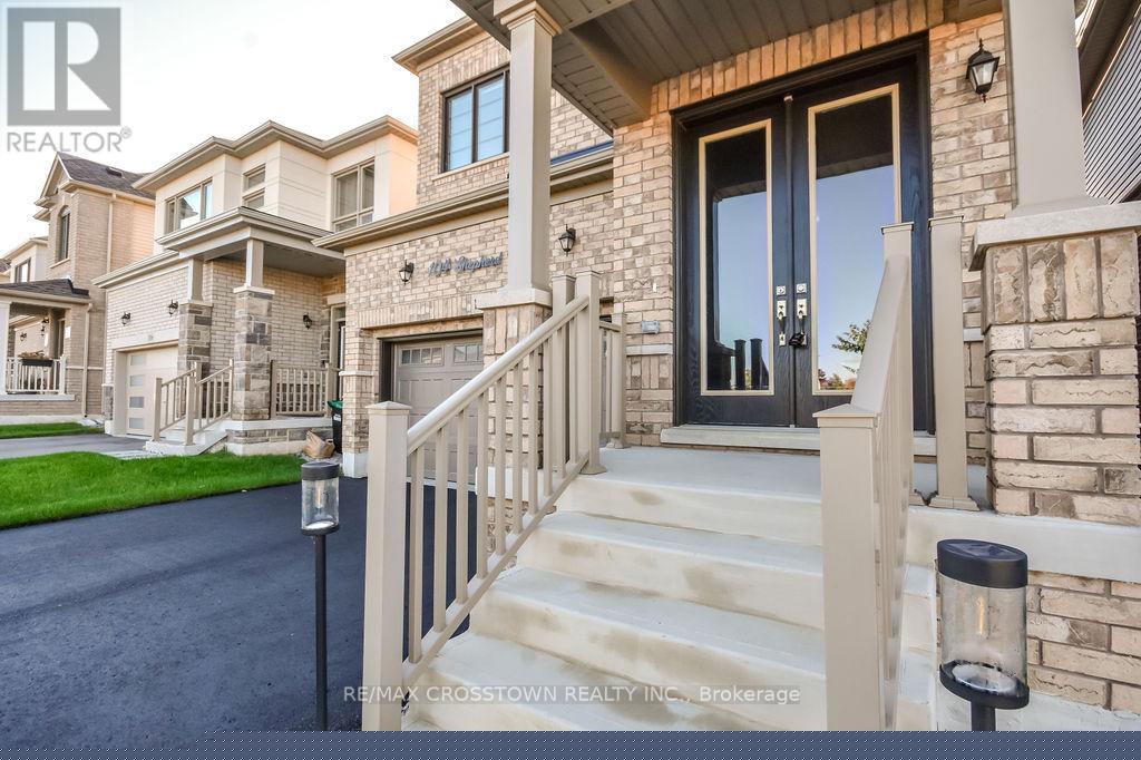 104 Shepherd Drive, Barrie, Ontario  L9S 2Z4 - Photo 3 - S12910302