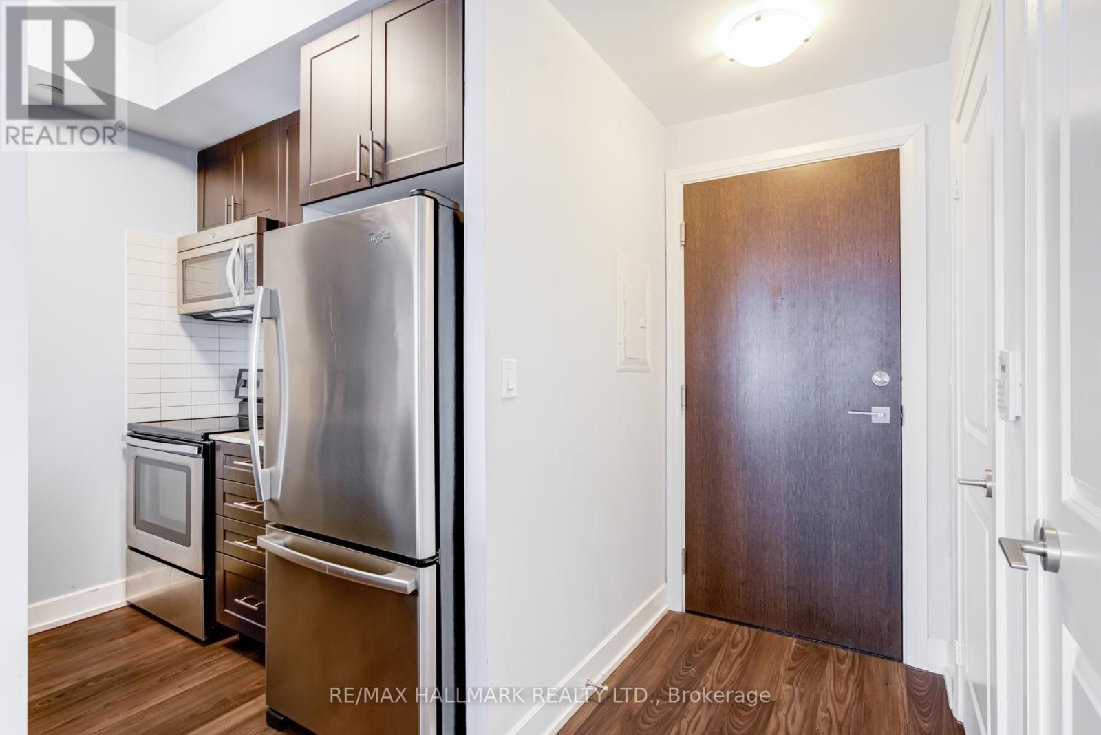 2623 - 2 Eva Road, Toronto, Ontario  M9C 0A9 - Photo 4 - W12779850