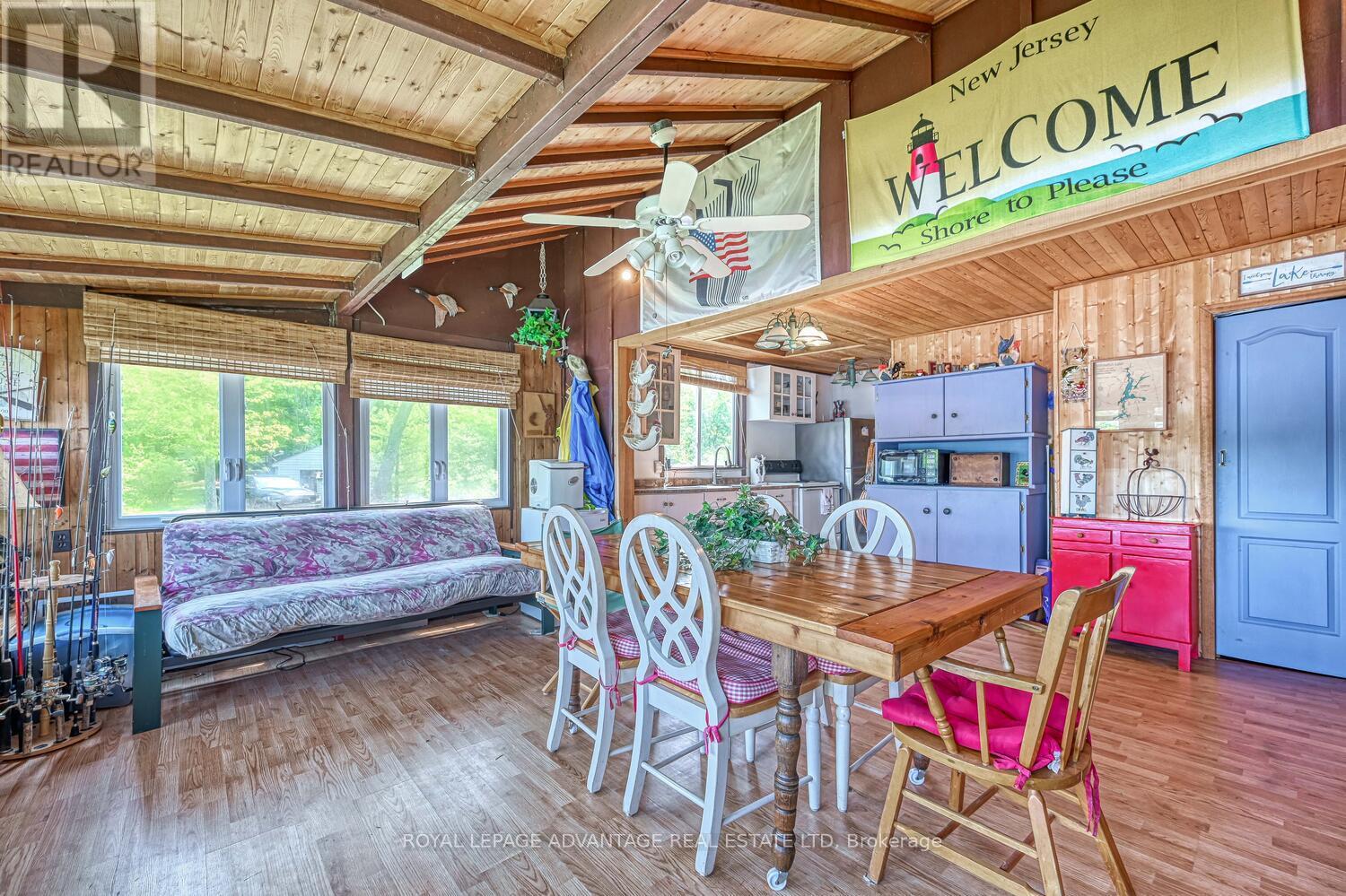 832 Klon Lane, Leeds And The Thousand Islands, Ontario  K0H 2N0 - Photo 14 - X12196649