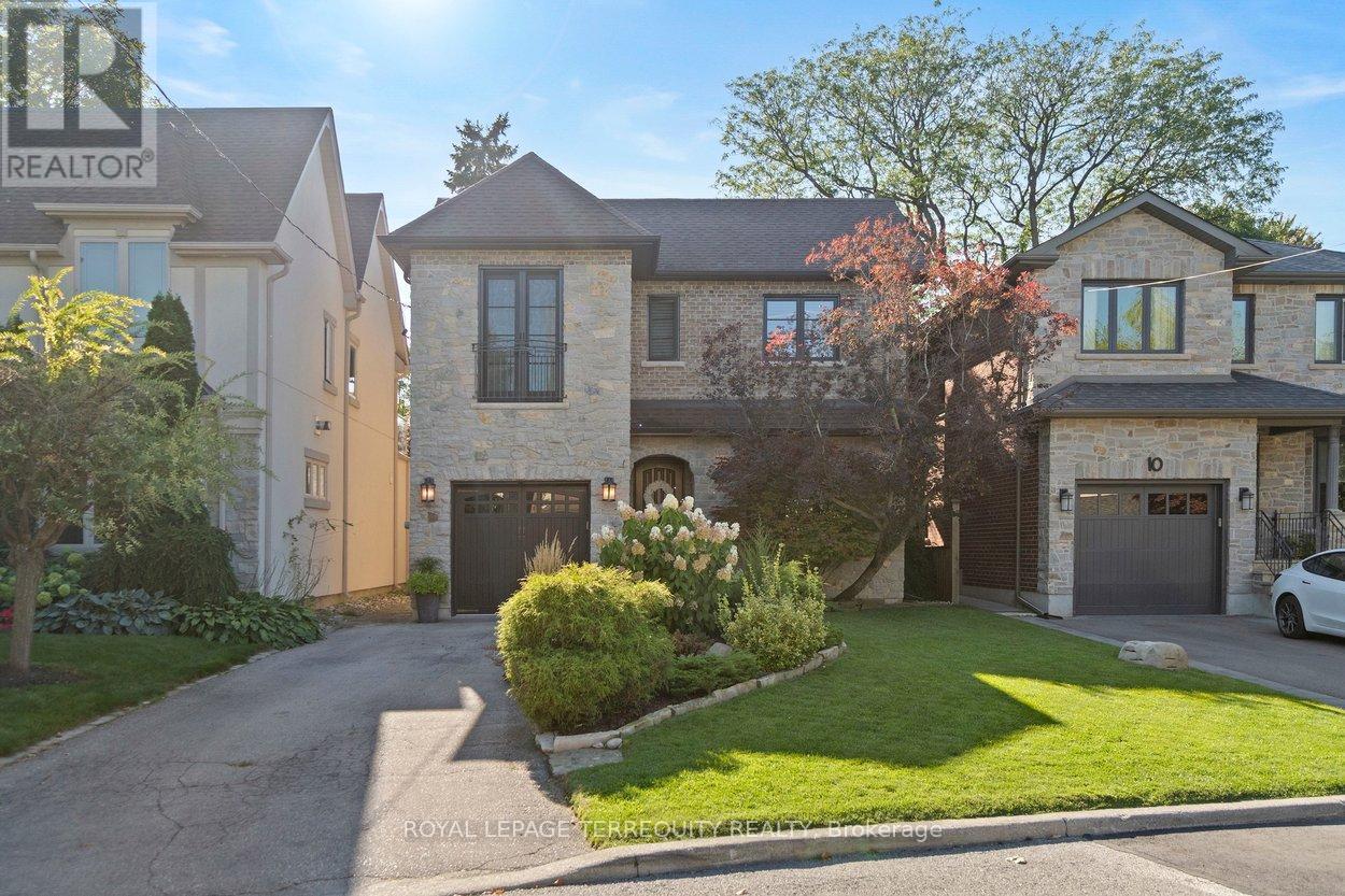 12 ELLIOTT AVENUE, Toronto, Ontario