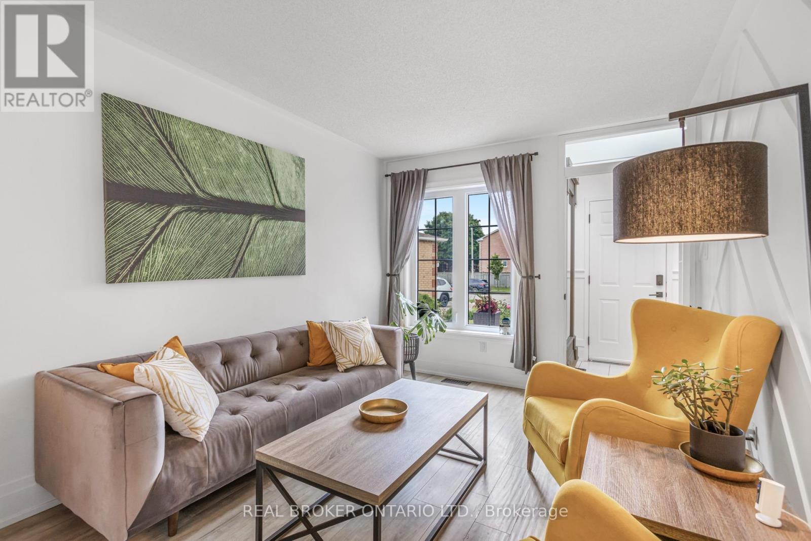 184 Howard Crescent, Orangeville, Ontario  L9W 4W3 - Photo 16 - W12943318