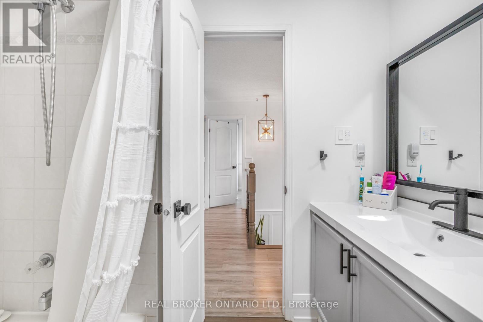 184 Howard Crescent, Orangeville, Ontario  L9W 4W3 - Photo 27 - W12943318