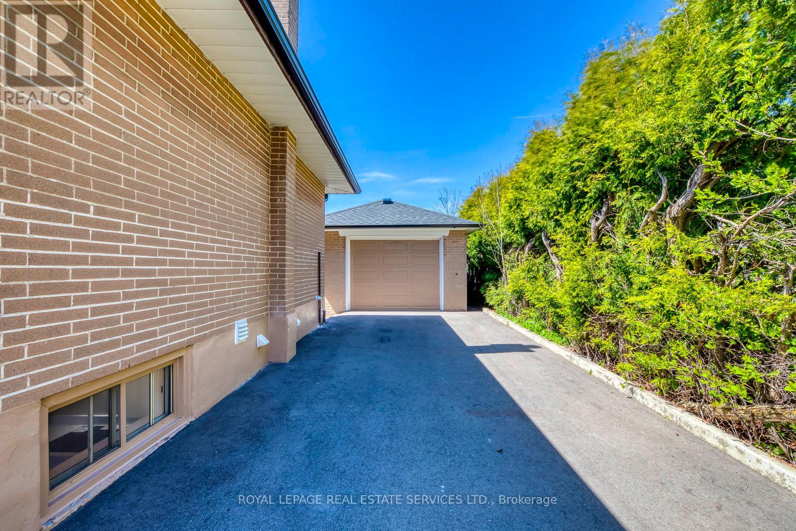 Bsmt - 383 Wentworth Street, Oakville, Ontario  L6K 1X1 - Photo 18 - W12943356