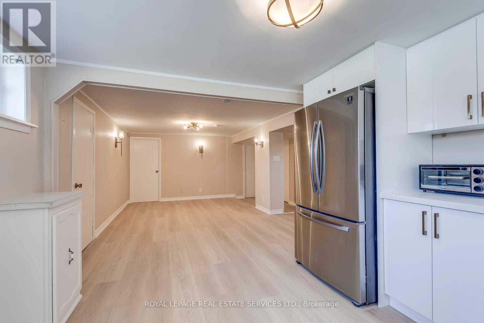 Bsmt - 383 Wentworth Street, Oakville, Ontario  L6K 1X1 - Photo 7 - W12943356