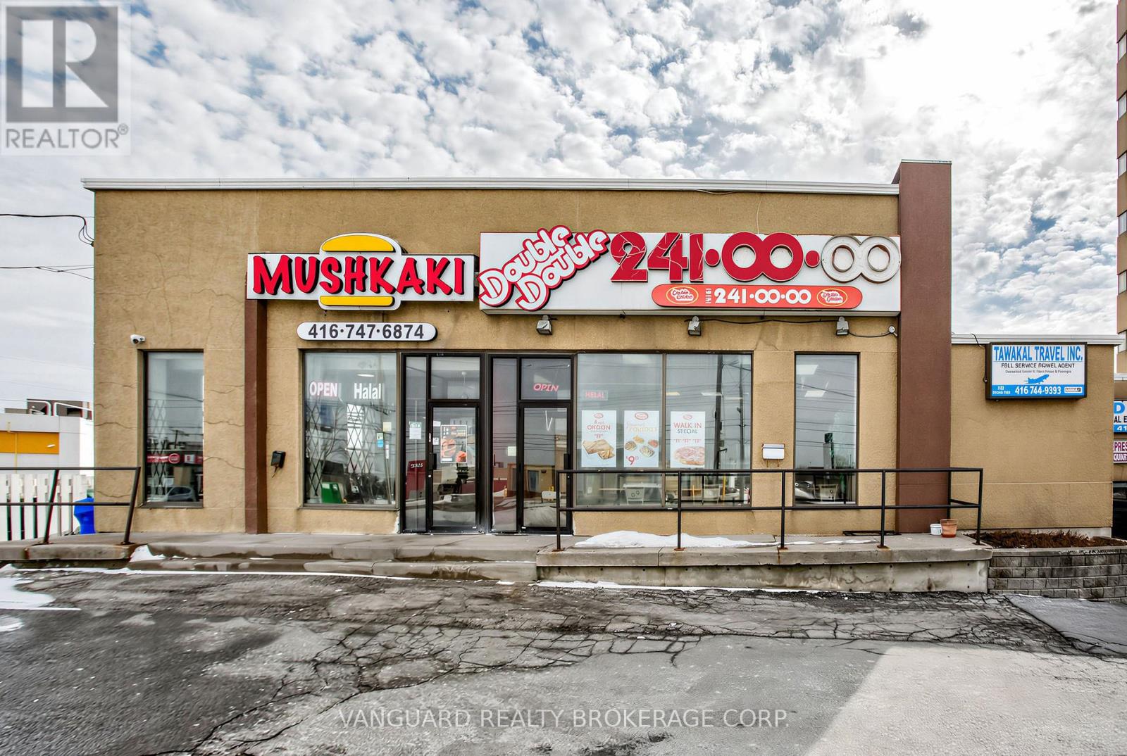145-155 Rexdale Boulevard, Toronto, Ontario  M9W 5Z8 - Photo 5 - W12943358