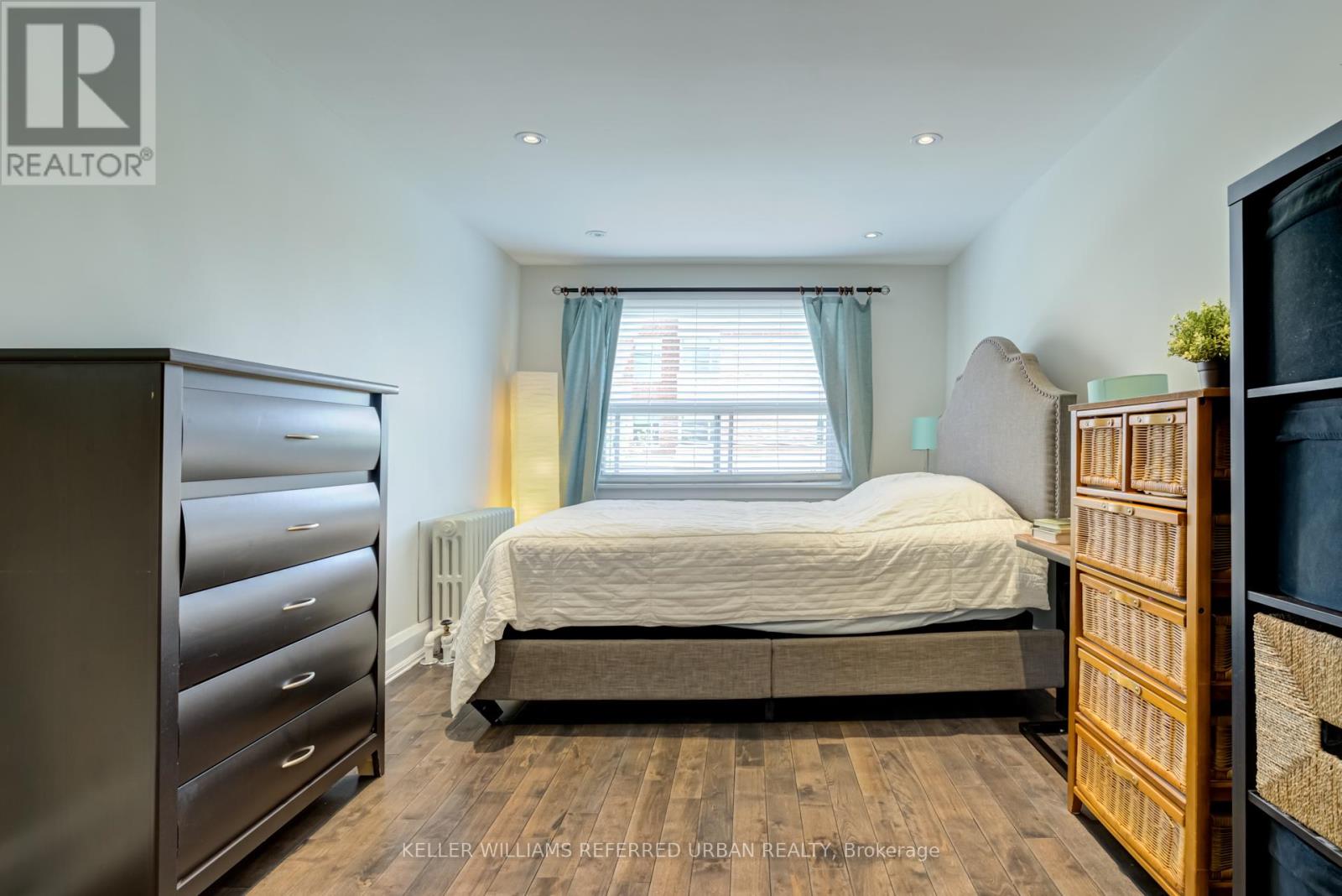 630 Runnymede Road, Toronto, Ontario  M6S 3A2 - Photo 21 - W12943360