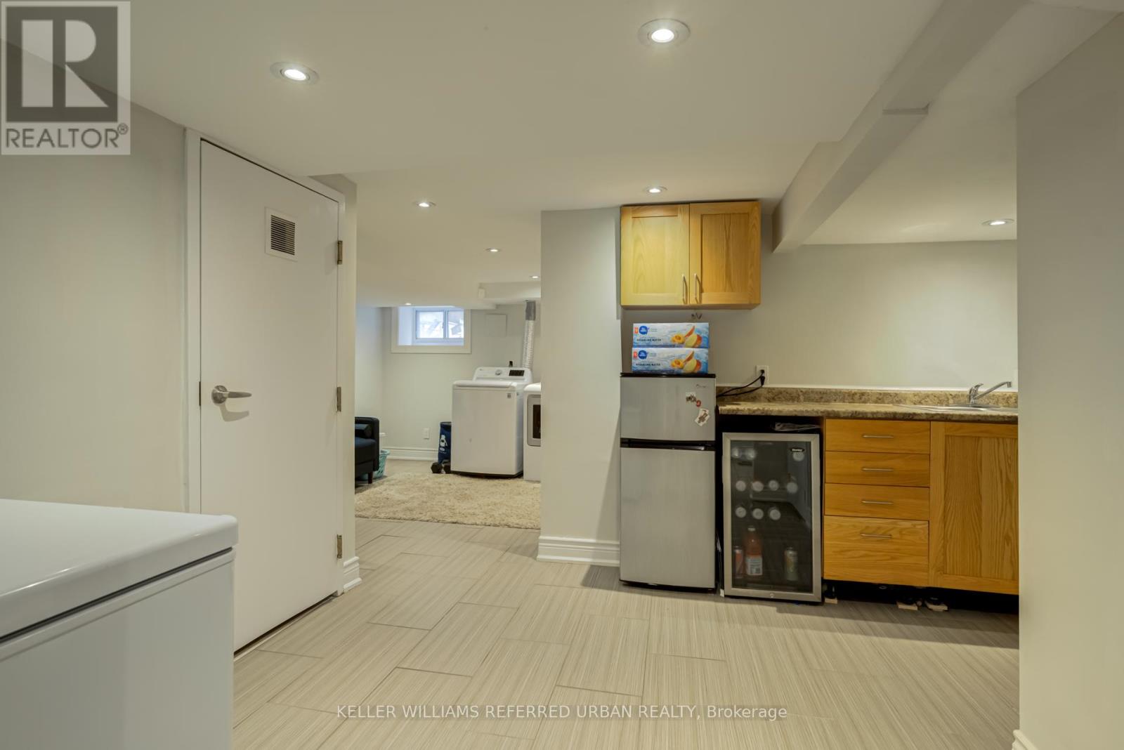 630 Runnymede Road, Toronto, Ontario  M6S 3A2 - Photo 30 - W12943360