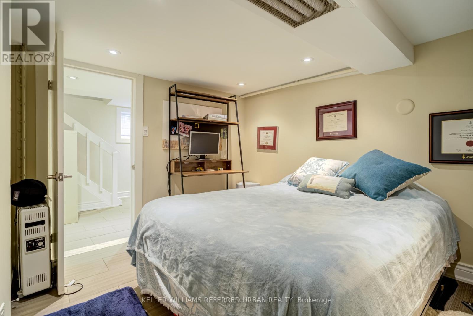 630 Runnymede Road, Toronto, Ontario  M6S 3A2 - Photo 33 - W12943360