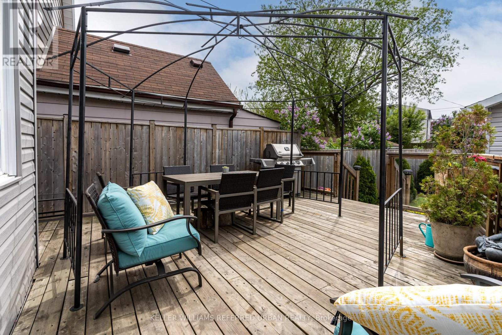 630 Runnymede Road, Toronto, Ontario  M6S 3A2 - Photo 35 - W12943360