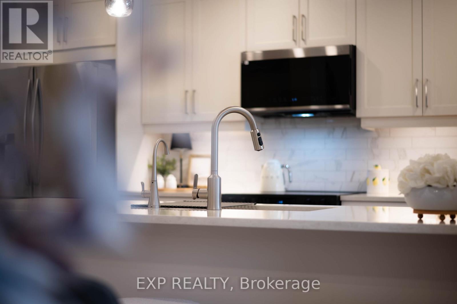 345 Rebecca Drive, Orangeville, Ontario  L9W 4P5 - Photo 10 - W12943392