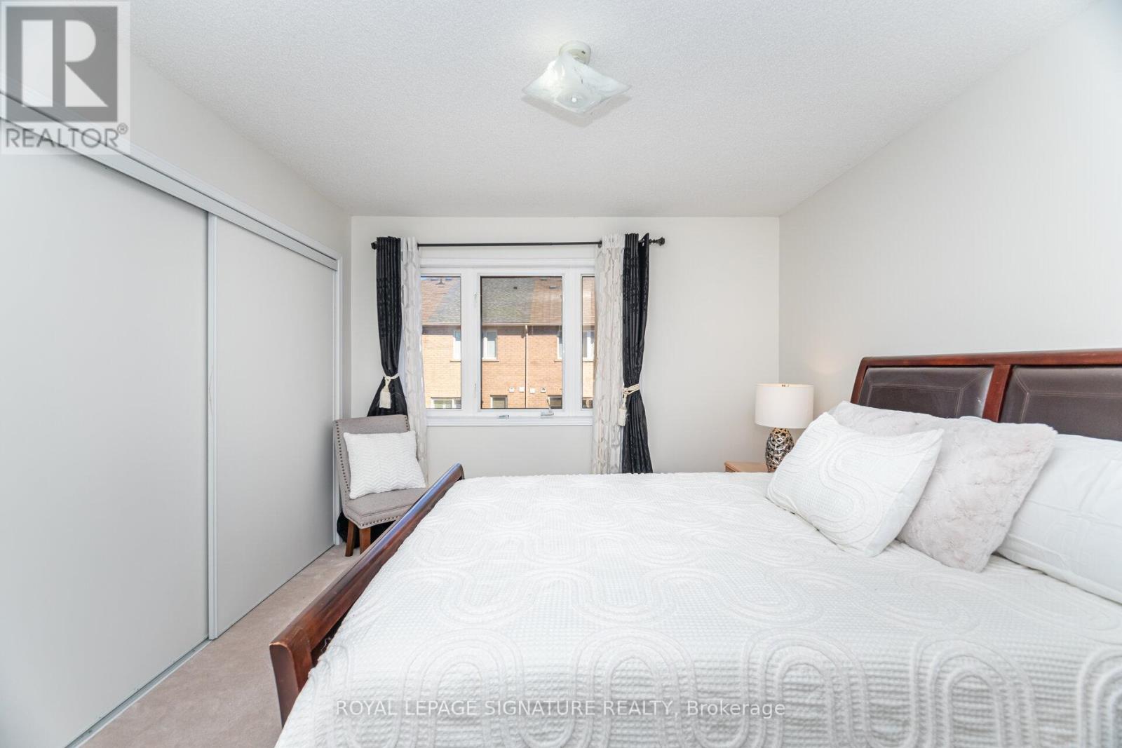 7131 Chatham Court, Mississauga, Ontario  L5N 8R1 - Photo 16 - W12943416