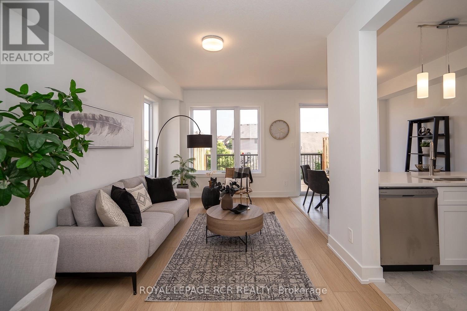 8 - 690 Broadway Avenue, Orangeville, Ontario  L9W 7T7 - Photo 3 - W12943434