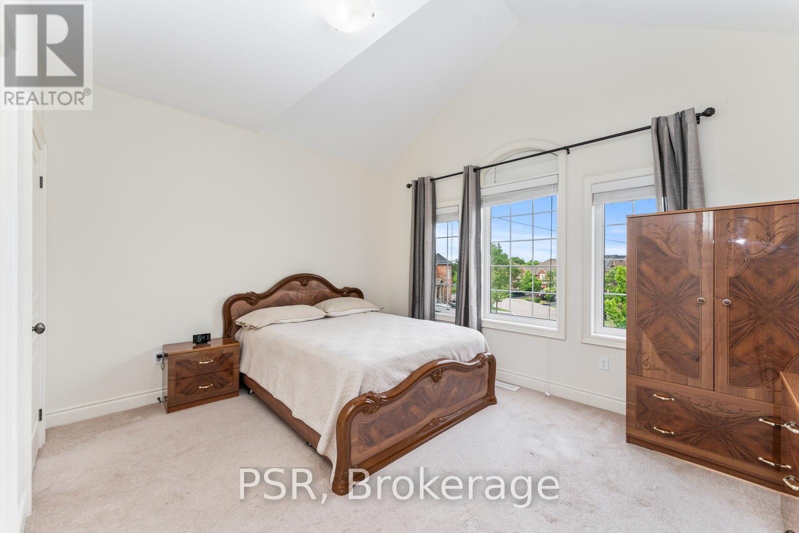 12 Danfield Court, Brampton, Ontario  L6Y 2X9 - Photo 21 - W12943458