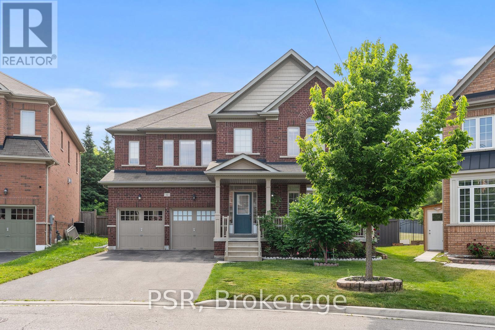 12 Danfield Court, Brampton, Ontario  L6Y 2X9 - Photo 4 - W12943458