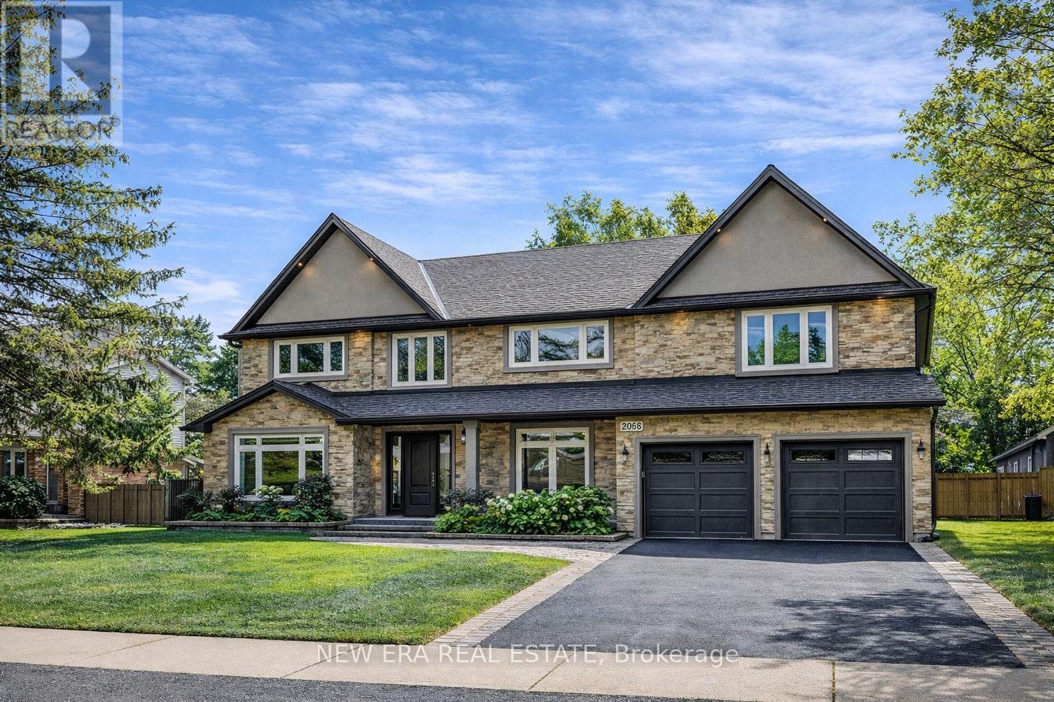 2068 Mississauga Road, Mississauga, Ontario  L5H 2K6 - Photo 2 - W12943552