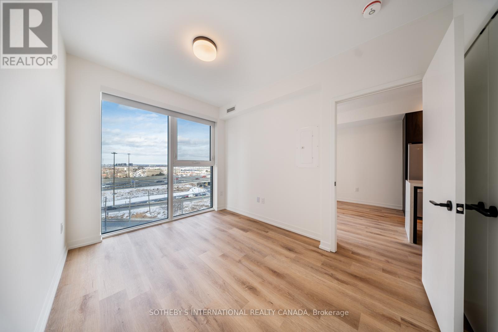 1701 - 5 York Garden Way, Toronto, Ontario  M6A 2V1 - Photo 17 - W12943558