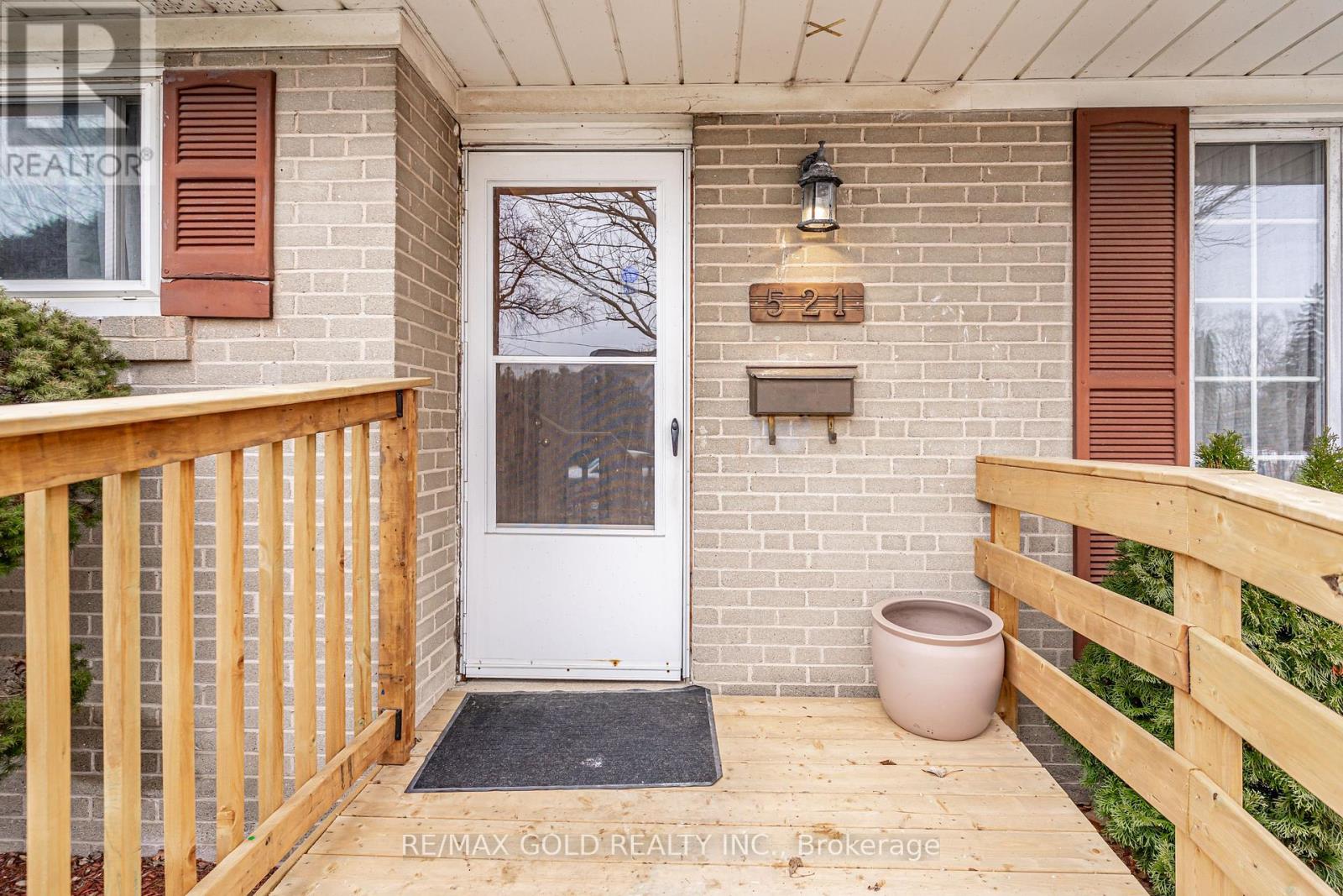 521 Sandbrook Road, Oakville, Ontario  L6L 4M6 - Photo 4 - W12943562