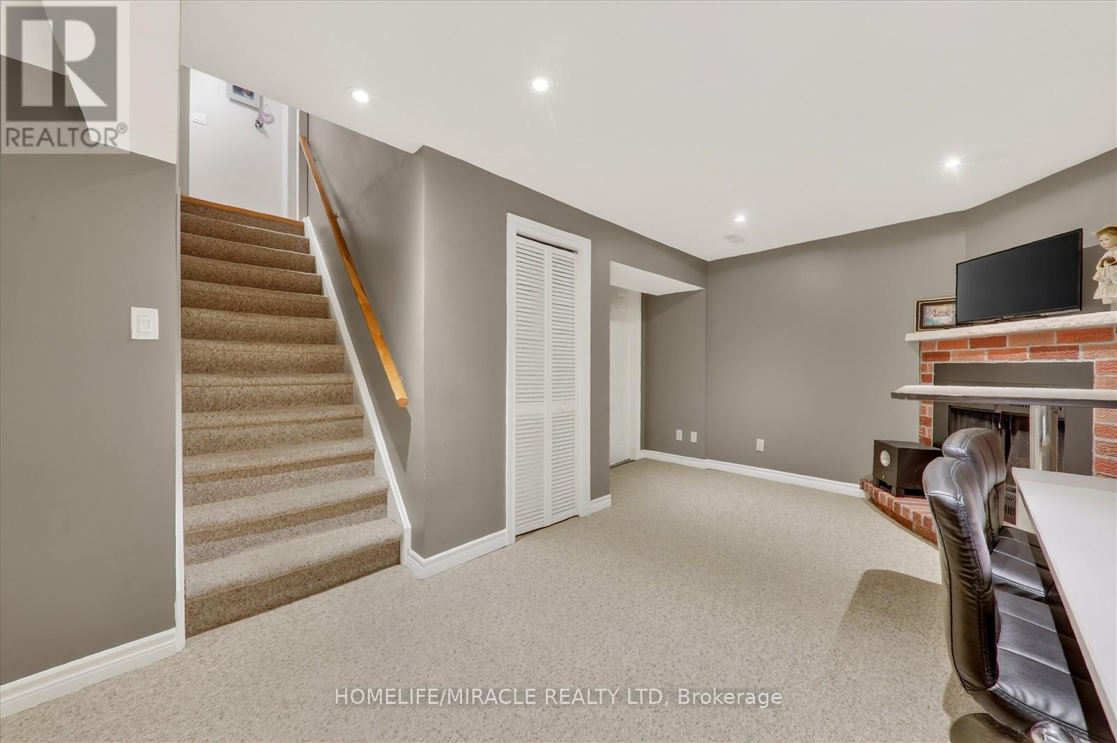 113 Fanshawe Drive, Brampton, Ontario  L6Z 1A8 - Photo 27 - W12943568