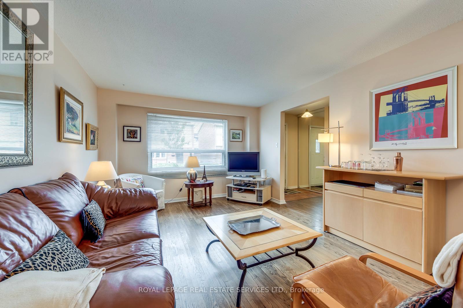 202 - 1055 Shawnmarr Road, Mississauga, Ontario  L5H 3V2 - Photo 11 - W12943570