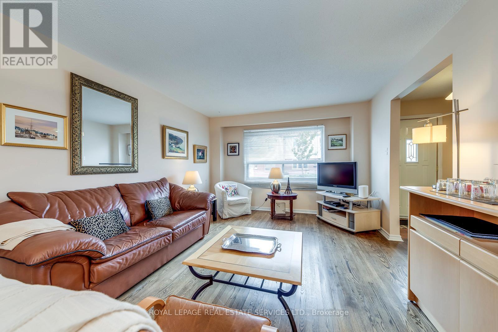 202 - 1055 Shawnmarr Road, Mississauga, Ontario  L5H 3V2 - Photo 13 - W12943570