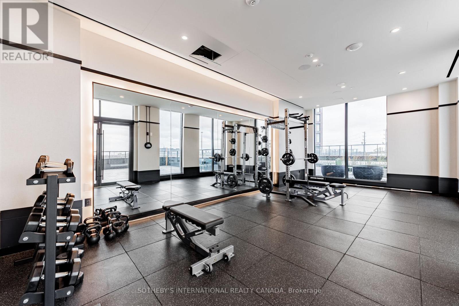 Th104 - 5 York Garden Way, Toronto, Ontario  M6A 2V1 - Photo 31 - W12943582