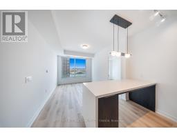 611 - 5 YORK GARDEN WAY, Toronto, Ontario