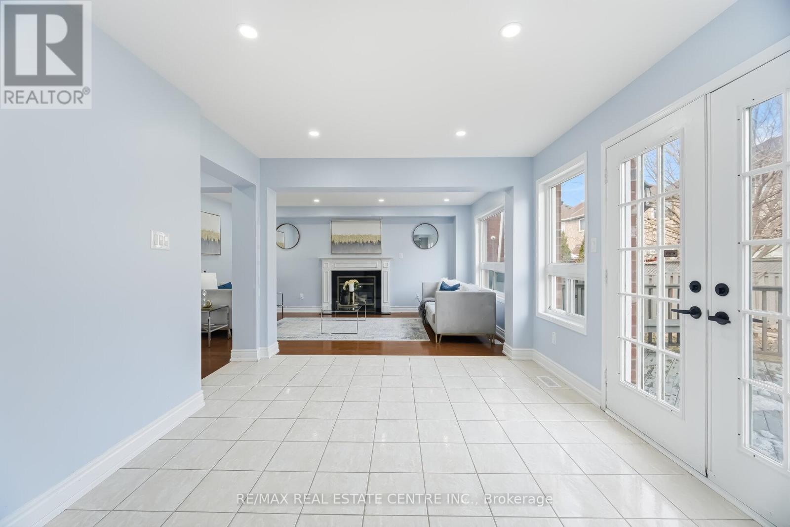 15 Heatherdale Drive, Brampton, Ontario  L7A 2H6 - Photo 12 - W12943610