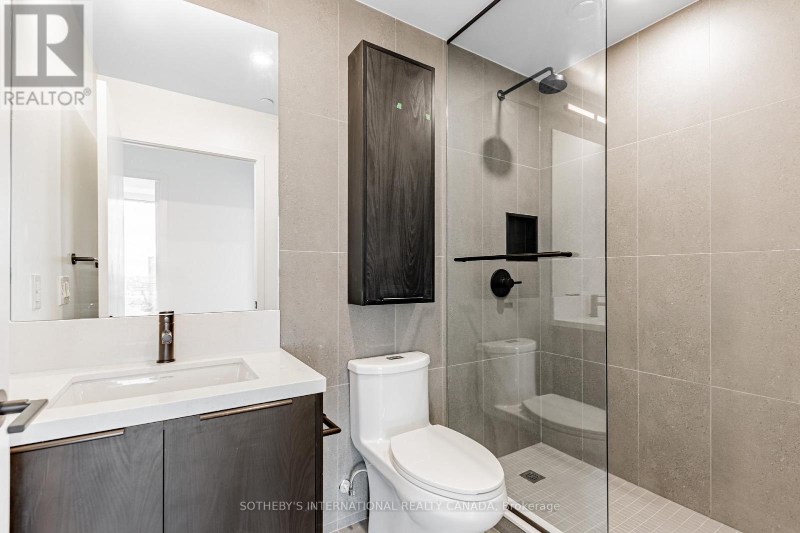 808 - 5 York Garden Way, Toronto, Ontario  M6A 2V1 - Photo 11 - W12943626