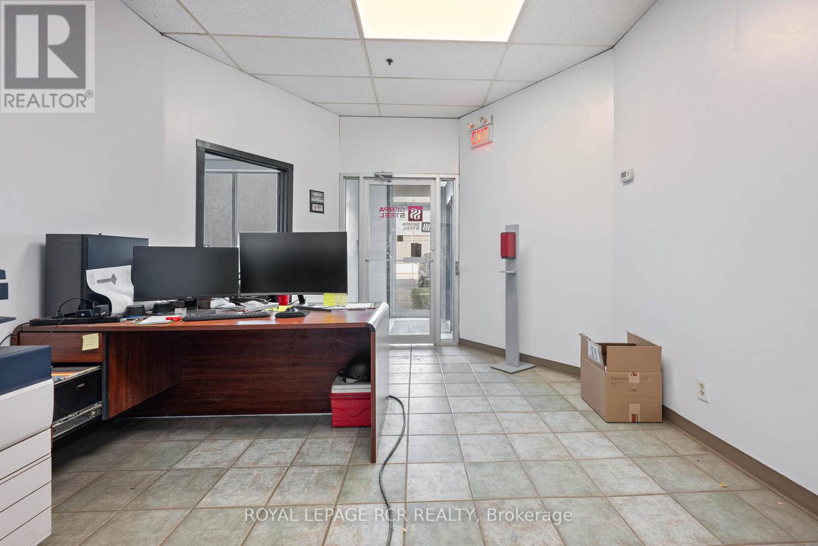 2b - 10 Centennial Road, Orangeville, Ontario  L9W 1P8 - Photo 5 - W12943636