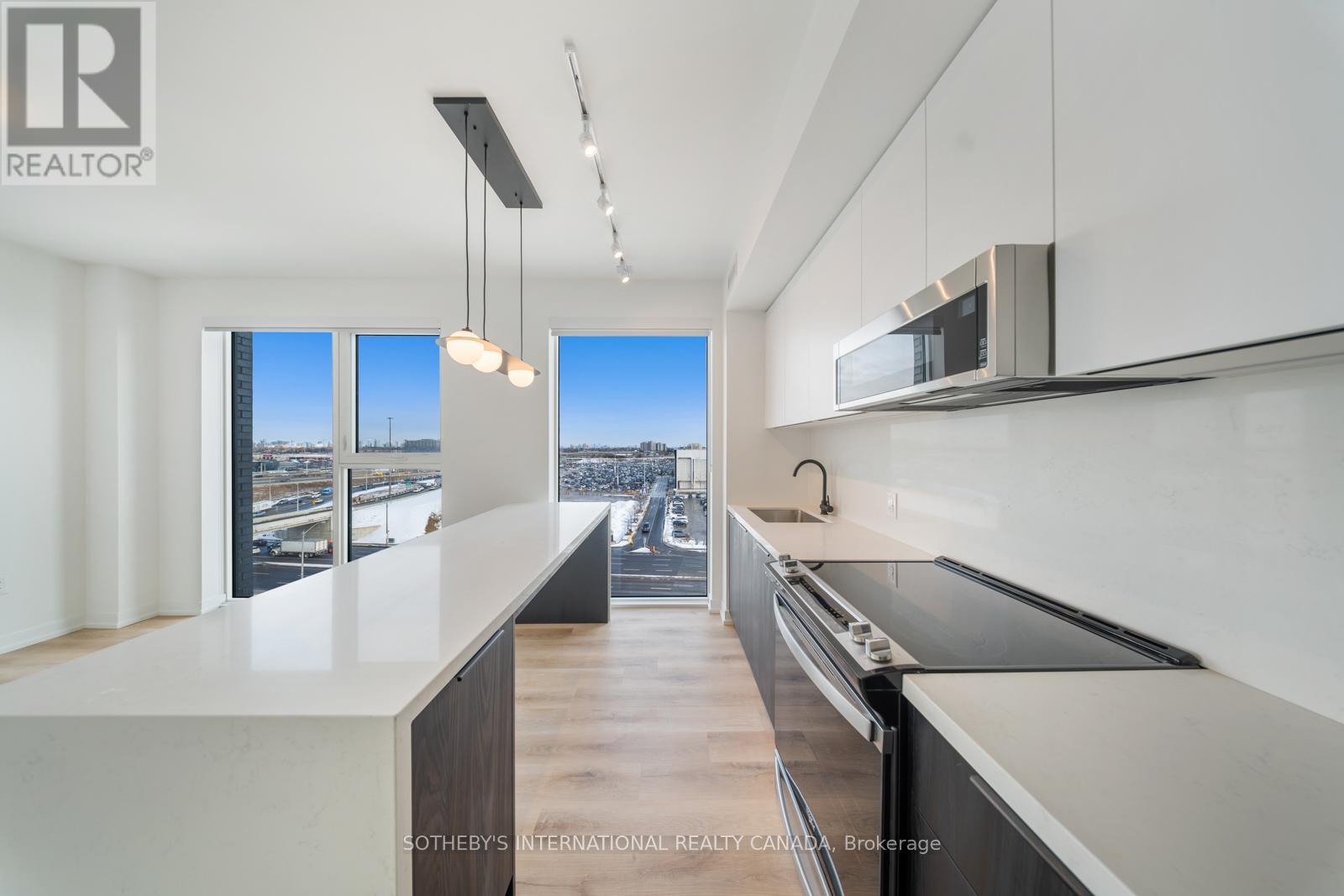 502 - 5 York Garden Way, Toronto, Ontario  M6A 2V1 - Photo 15 - W12943668