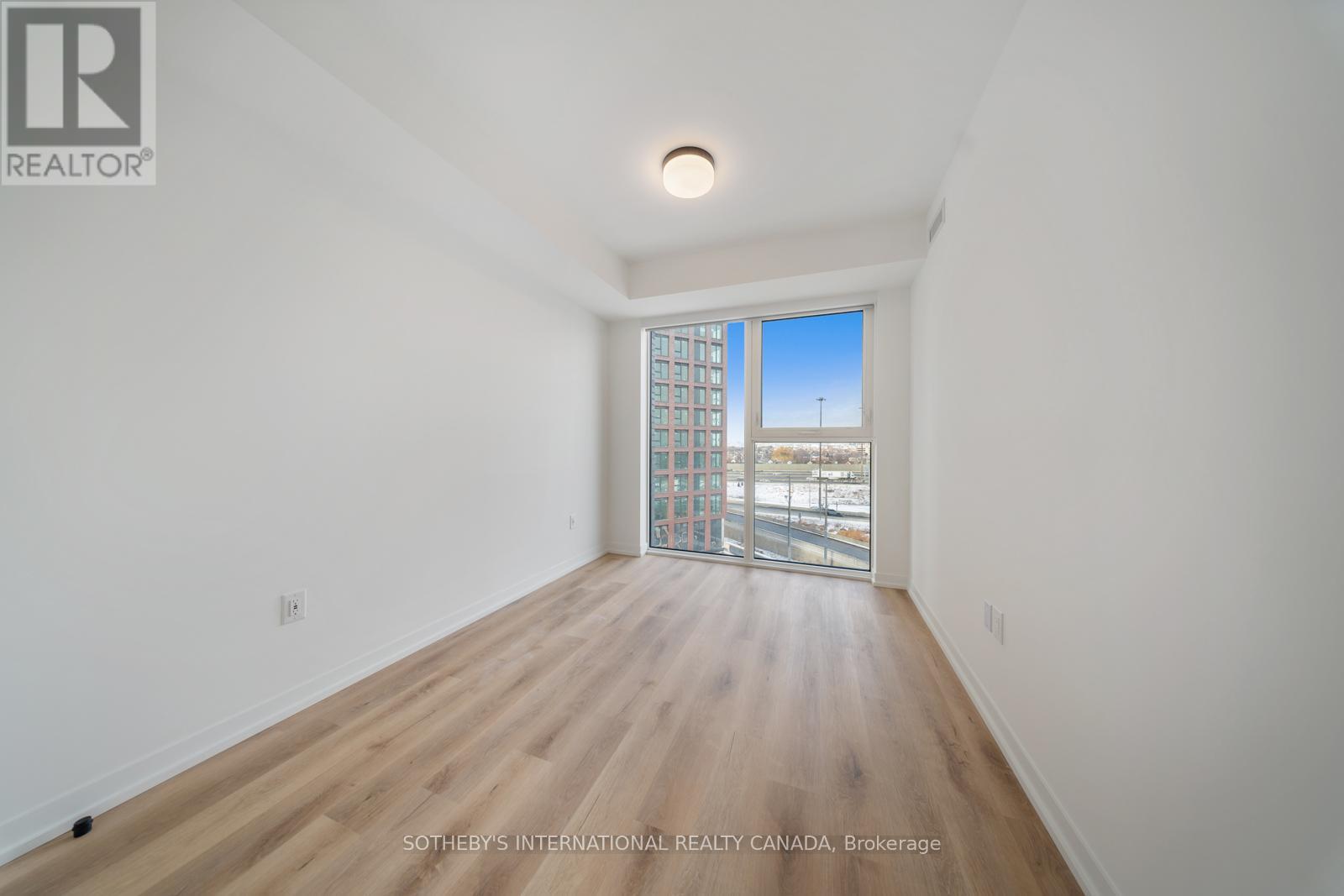 502 - 5 York Garden Way, Toronto, Ontario  M6A 2V1 - Photo 25 - W12943668