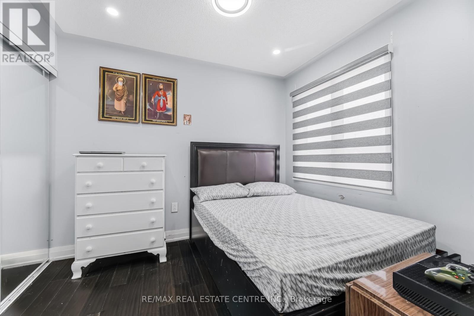 28 Mount Fuji Crescent, Brampton, Ontario  L6R 2L3 - Photo 33 - W12943700