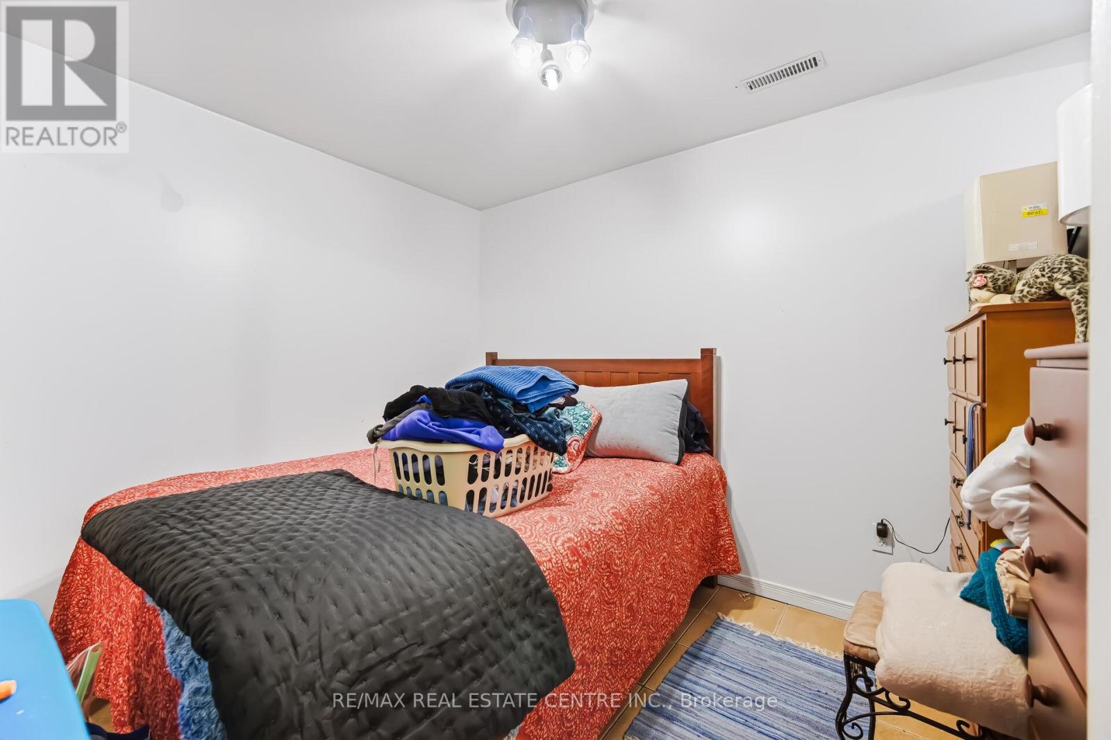 28 Mount Fuji Crescent, Brampton, Ontario  L6R 2L3 - Photo 41 - W12943700