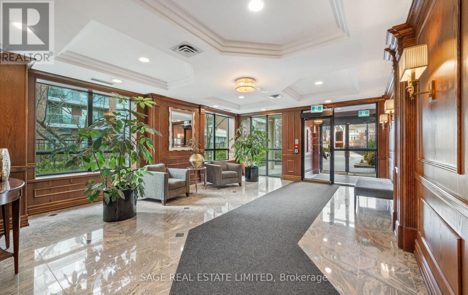 707 - 17 Michael Power Place, Toronto, Ontario  M9A 5G5 - Photo 4 - W12943718