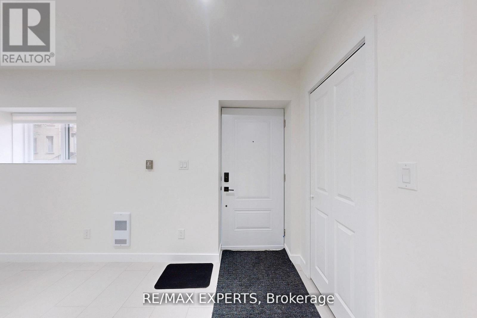 1a - 18 Faulkner Street, Orangeville, Ontario  L9W 2G5 - Photo 3 - W12943752