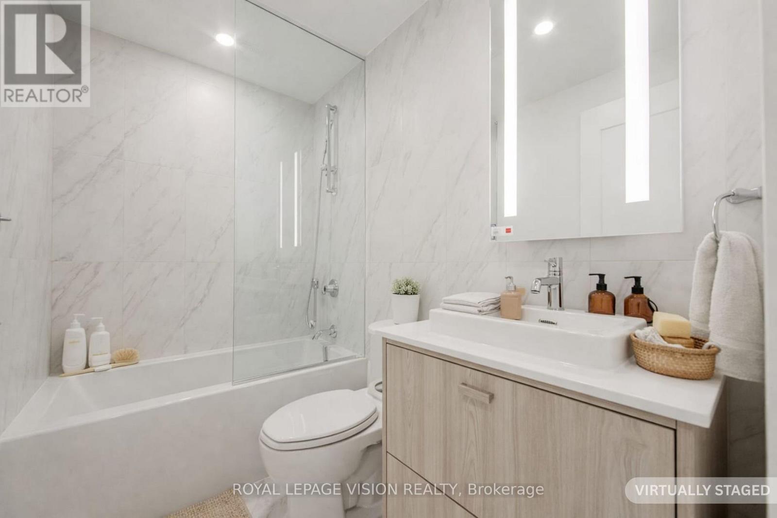 522 - 858 Dupont Street, Toronto, Ontario  M6G 0C1 - Photo 4 - W12943764