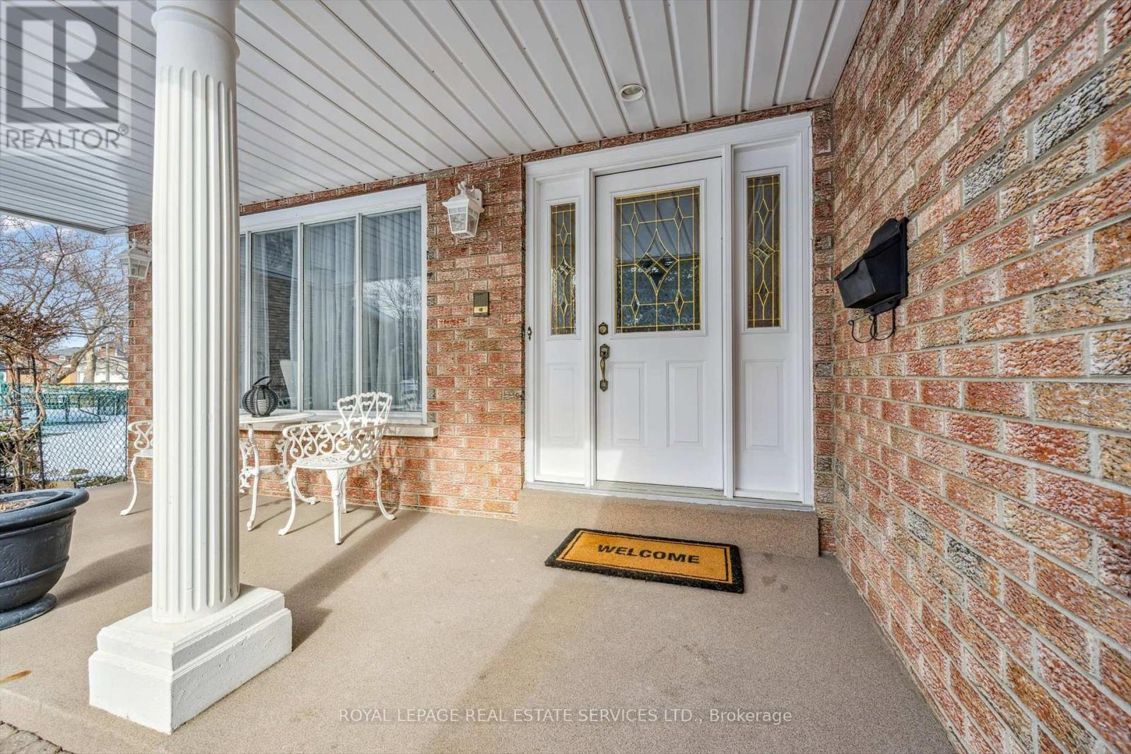 4085 Twine Crescent, Mississauga, Ontario  L4Z 1E8 - Photo 6 - W12943804