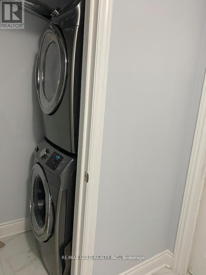 3 Stedford Crescent, Brampton, Ontario  L7A 4P6 - Photo 12 - W12943828